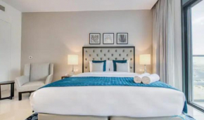 Luxurious studio fully furnished 5 stars hotel facilities in Dubai South